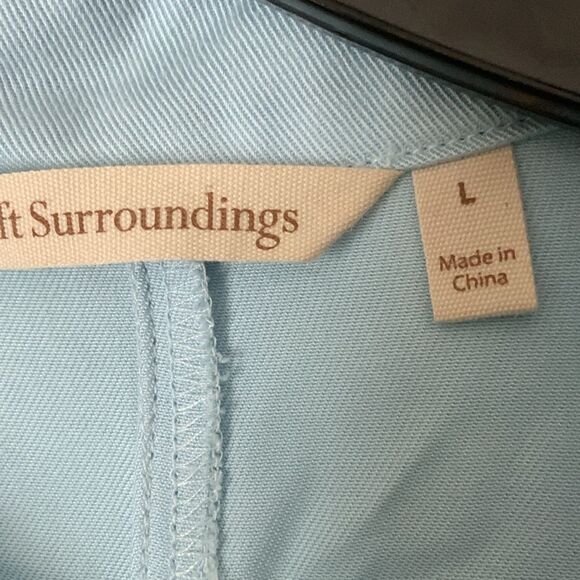 Soft Surroundings Sz L Devonias Tunic Top 3/4 Sleeve Blue Pockets Shell Buttons - Picture 2 of 6